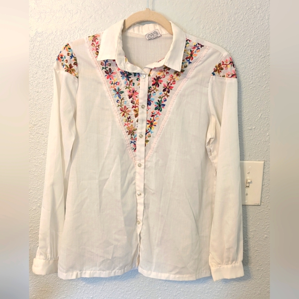 70s Embroidered Hungarian Style Blouse - image 1